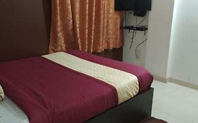 Manjunatha Residency